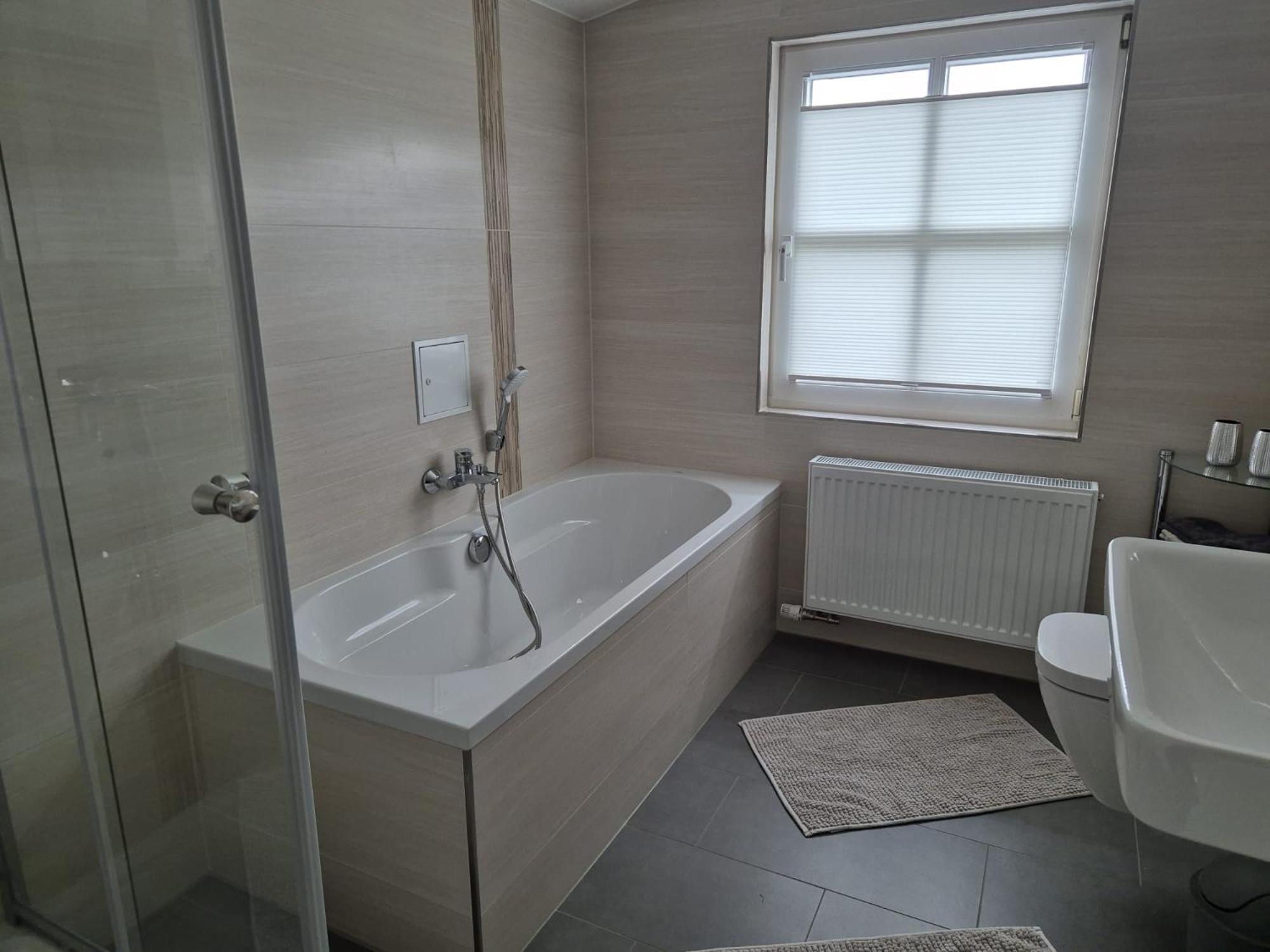 Moderne Ferienwohnung Auf Dem Weingut Monzingen Exterior foto